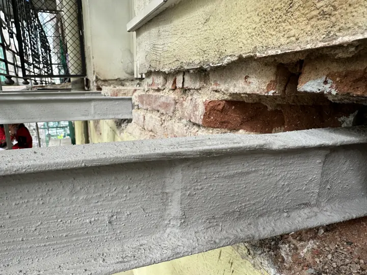 Canto del balcón reconstruido · 2023