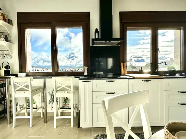 Cocina y comedor · 2023